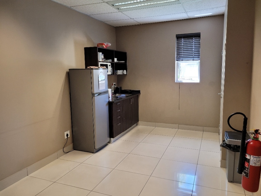 To Let commercial Property for Rent in Montague Gardens Western Cape